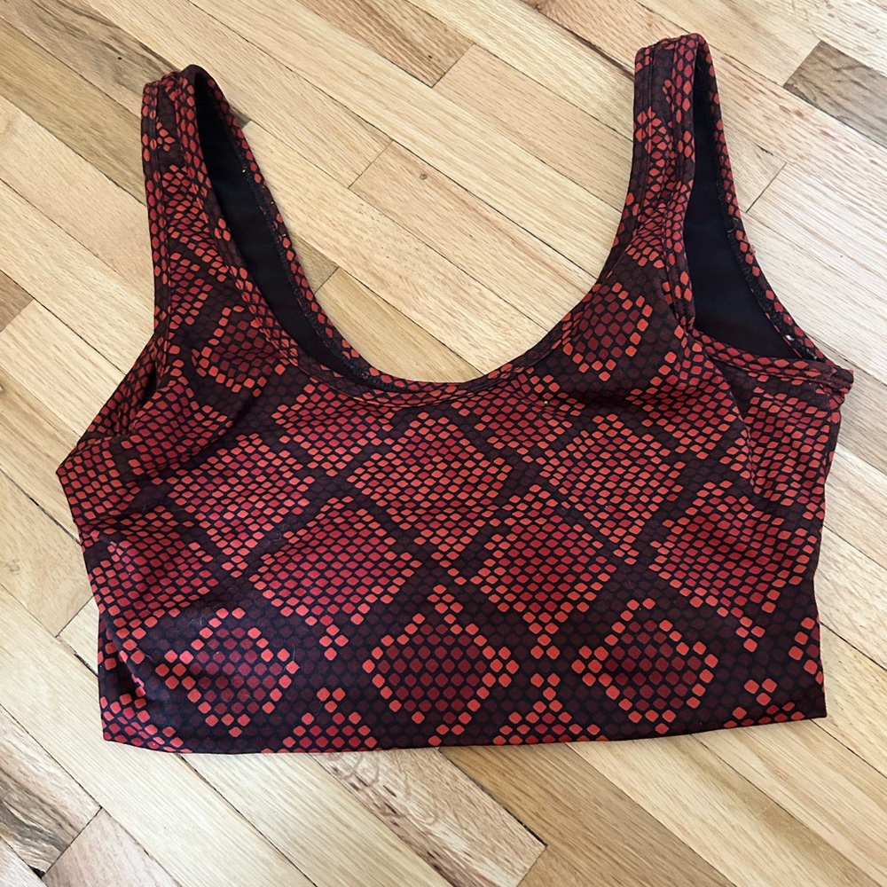 Balance athletica sports bra
